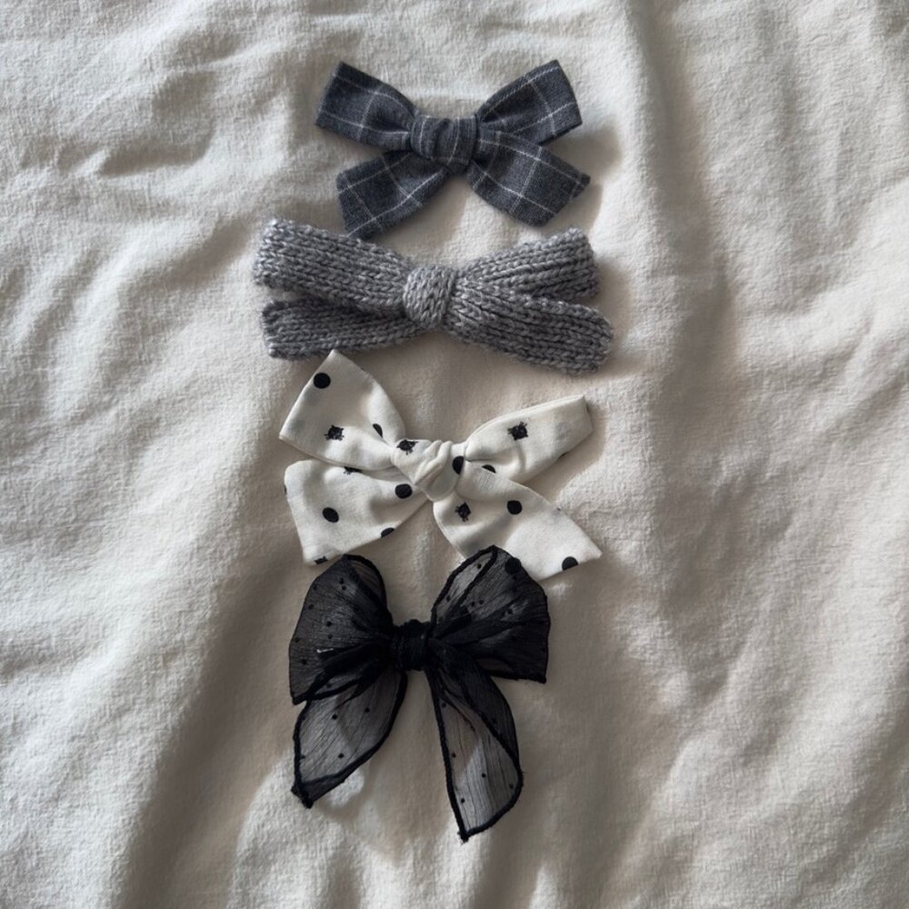 Little poppy co bow clips